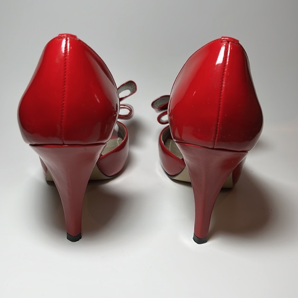 Red large bow heels - Picture 3 of 9